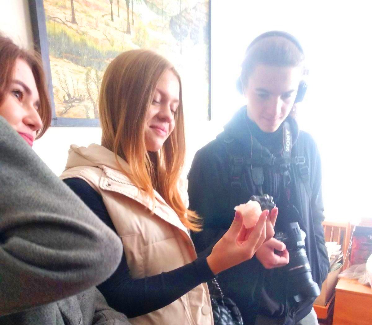 Розглядаємо зразки